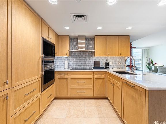 3rd image of 223 Saratoga Rd #2015