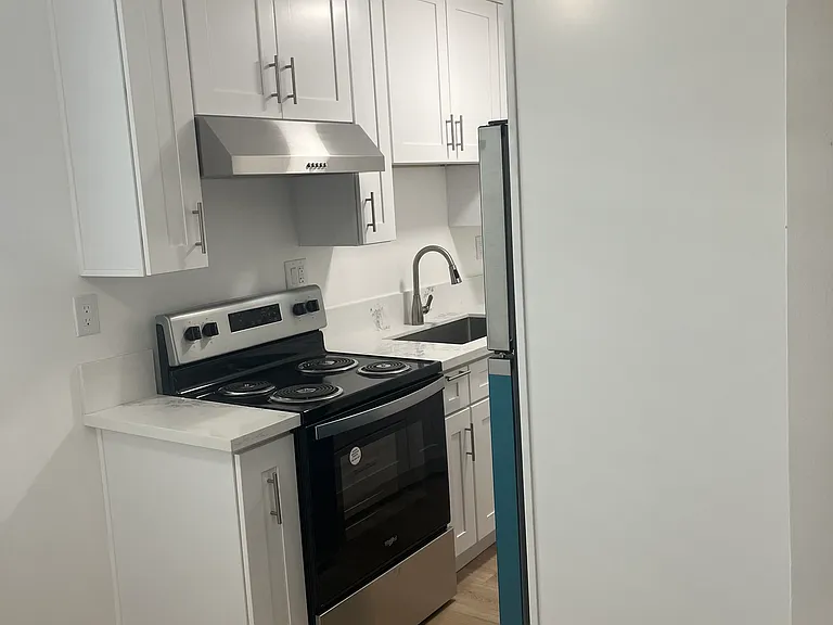16131 Cornuta Ave #5 — Photo 9