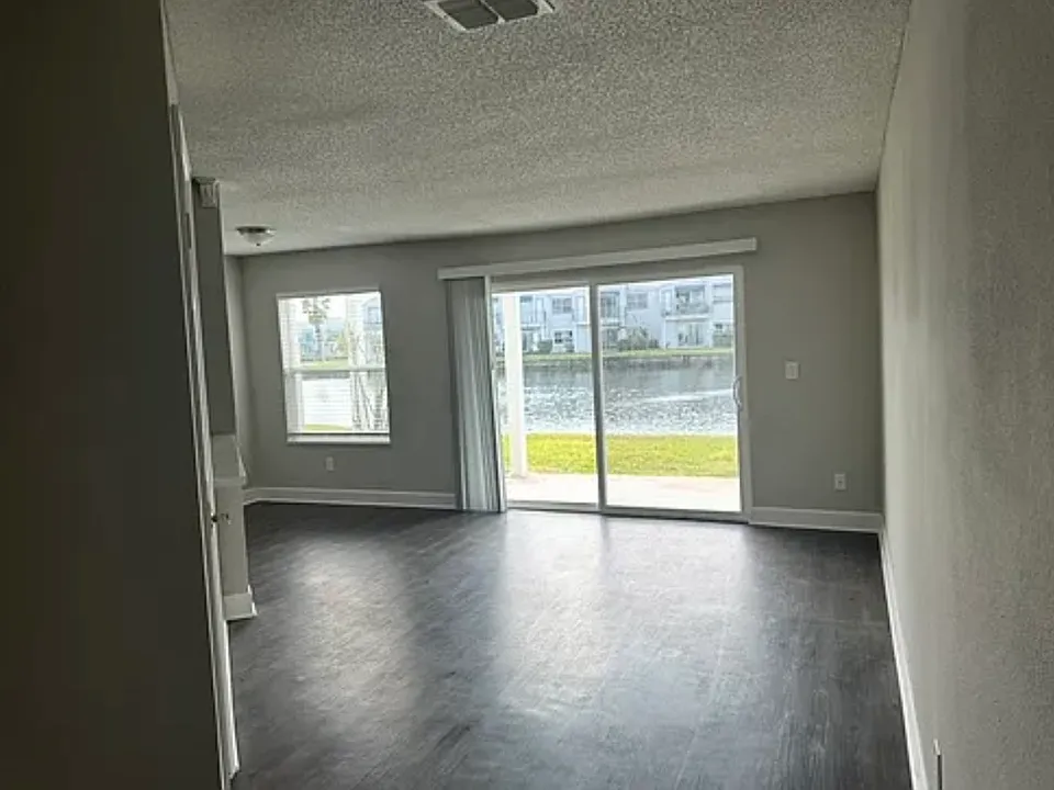 2516 Woodgate Blvd #1
