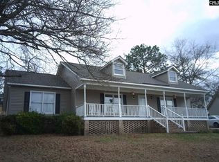 312 Three Oaks Dr, Lexington, SC 29073