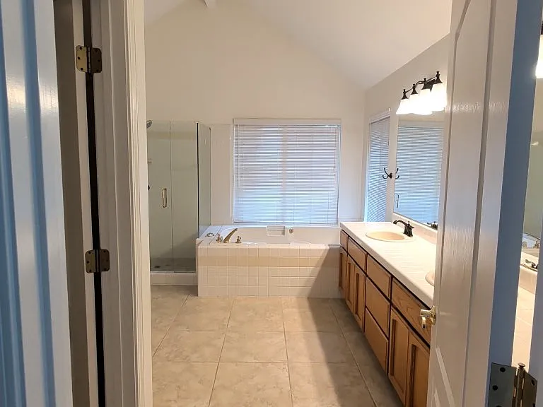 705 Cypress Run — Photo 10