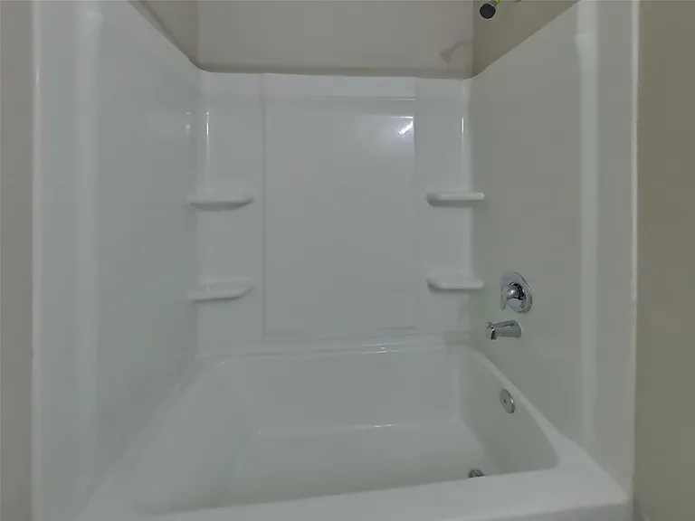 15673 Briar Forest Dr — Photo 13