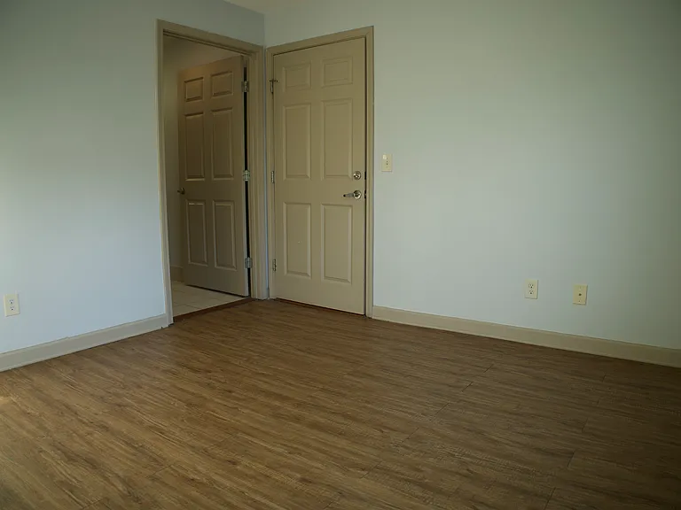 College Center Apartments — Photo 69