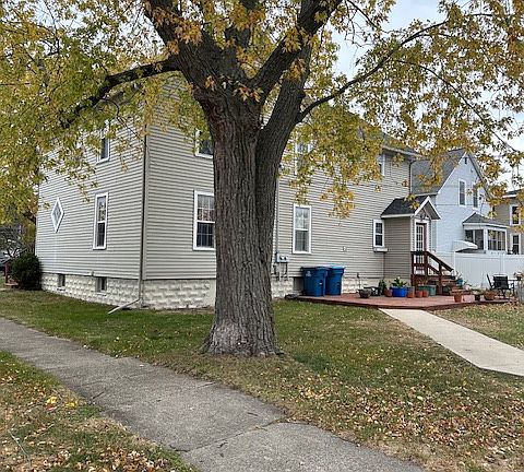 2nd image of 1200 1/2 Pennoyer Ave #2