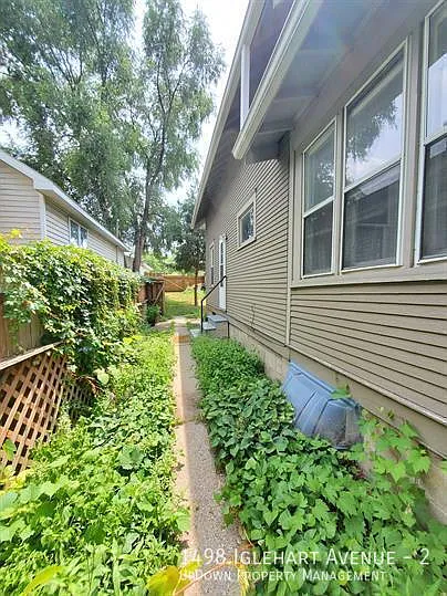 1498 Iglehart Ave #2 — Photo 11
