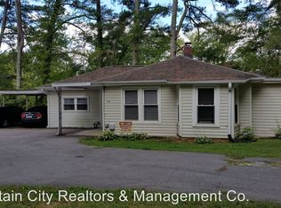 338 Lee And Gordon Mill Rd, Chickamauga, GA 30707