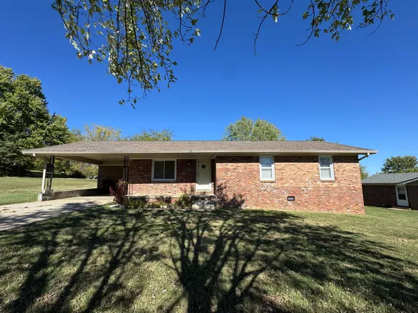 1824 E 7th St, Hopkinsville, KY 42240