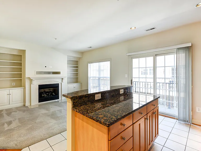 3422 Wilson Blvd — Photo 9