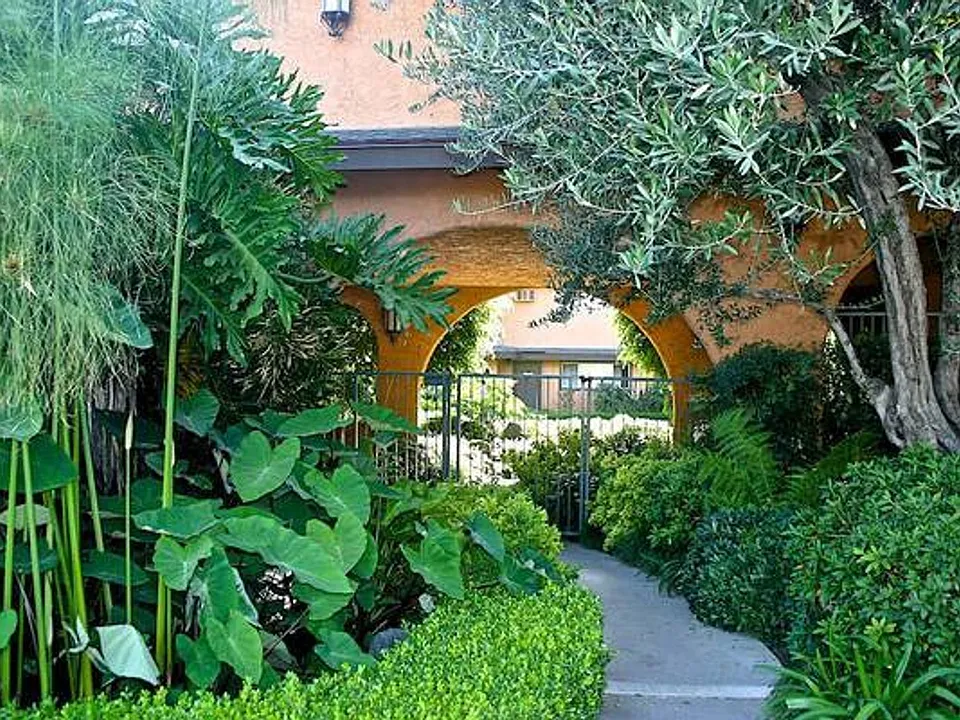 096 - Villa Las Flores