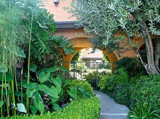 096 - Villa Las Flores, Monrovia, CA 91016