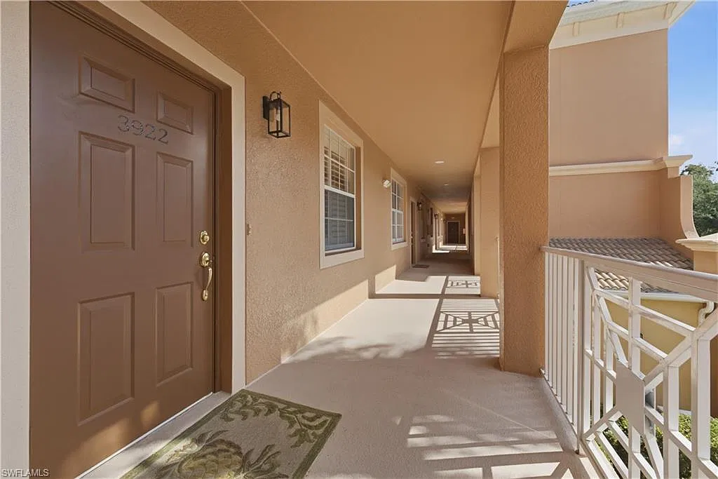 9631 Spanish Moss Way — Photo 2