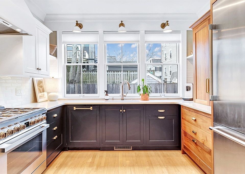 1st image of 56 Middle St
