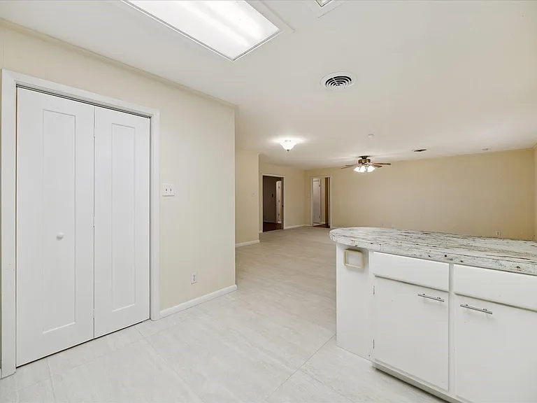 8907 Autauga St — Photo 10