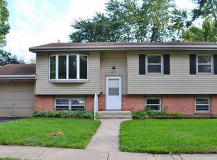 1719 Hoover Dr, Normal, IL 61761