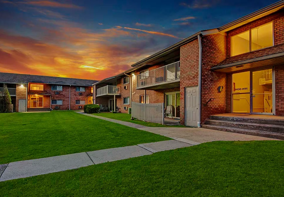 Golf Club Apartments