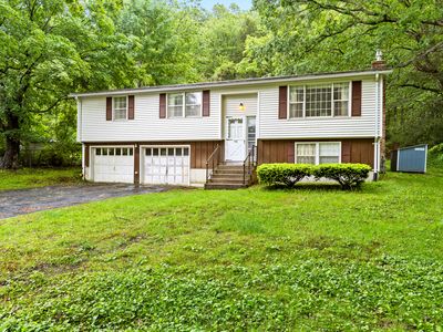108 Gallivan Lane, Uncasville, CT, 06382