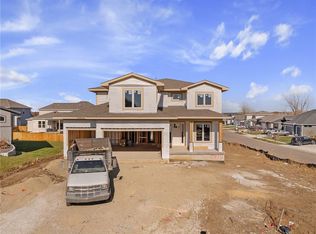 8972 Shady Bend Rd, Lenexa, KS 66227