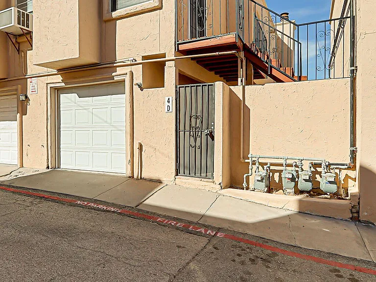 2520 San Jose Ave #4D — Photo 2