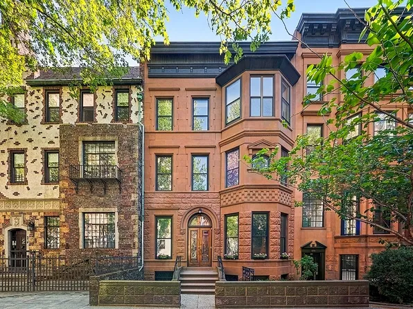 870 President St, Brooklyn, NY 11215