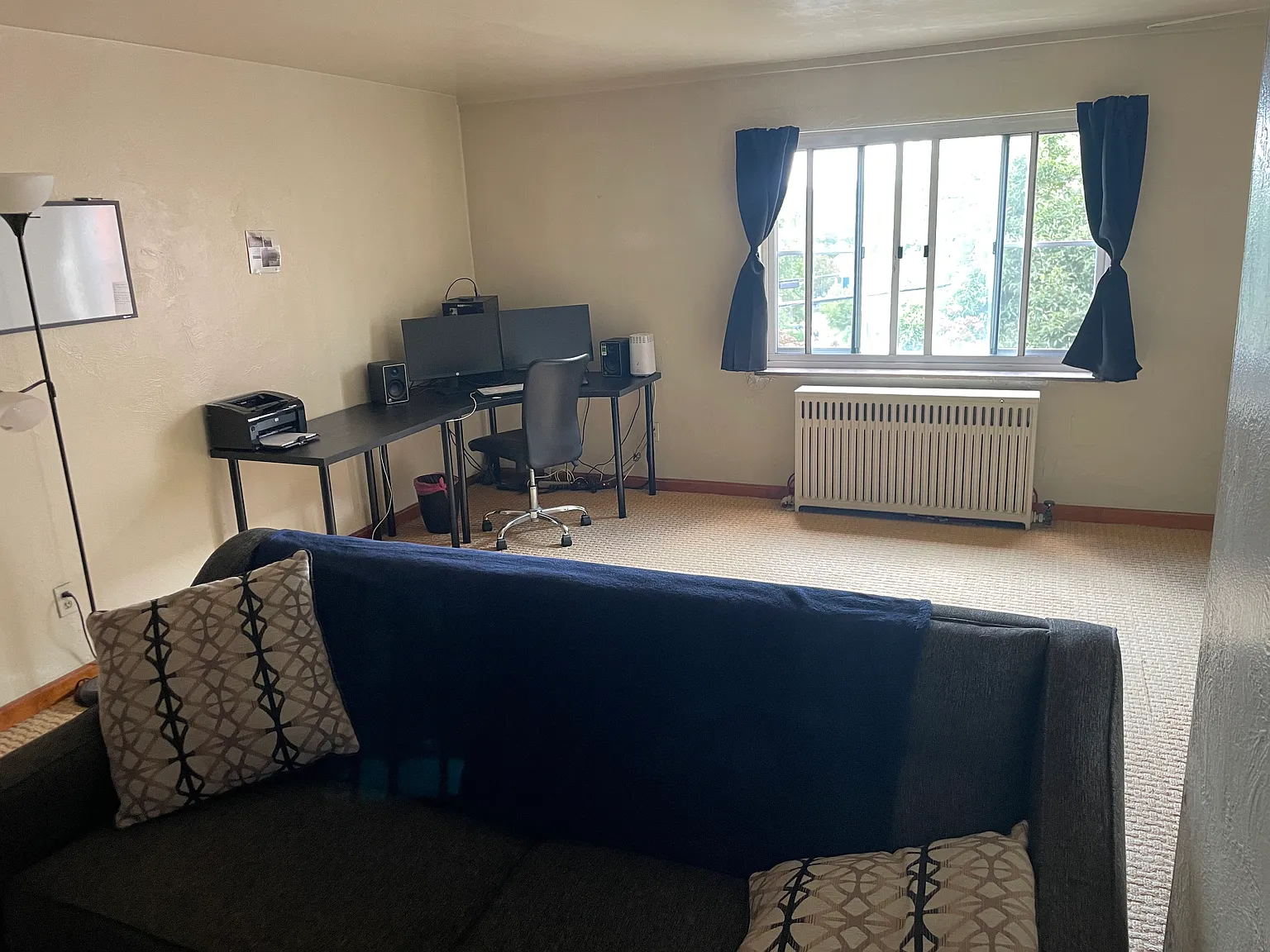 1 bed, 900 sqft, $925 — Photo 3