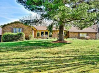 1008 Allison Dr, Jonesborough, TN 37659