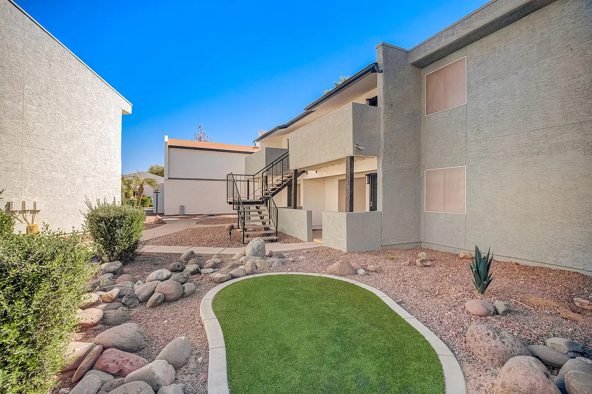 Building Photo - Portola North Phoenix