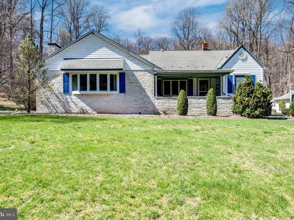 31 Sheep Hill Rd, Fleetwood, PA 19522