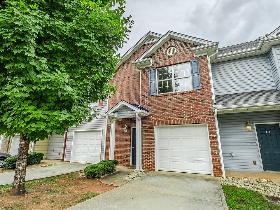 1st image of 104 Marbella Cir