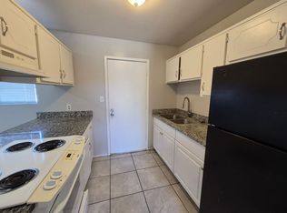 122 N 13th Ave APT 1, Yuma, AZ 85364