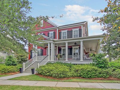 1686 Pierce St, Daniel Island, SC, 29492