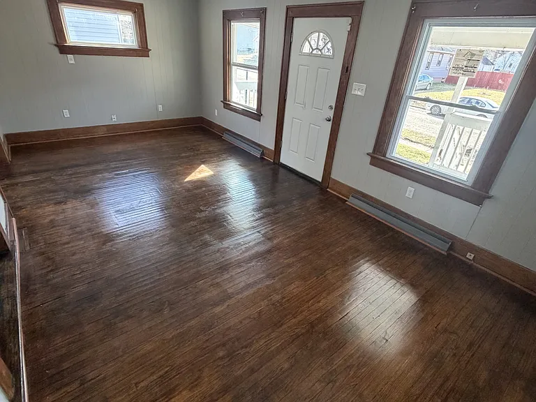 3009 Holton Ave — Photo 2