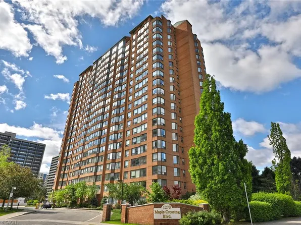 1270 Maple Crossing Blvd #509, Burlington, ON L7S 2J3