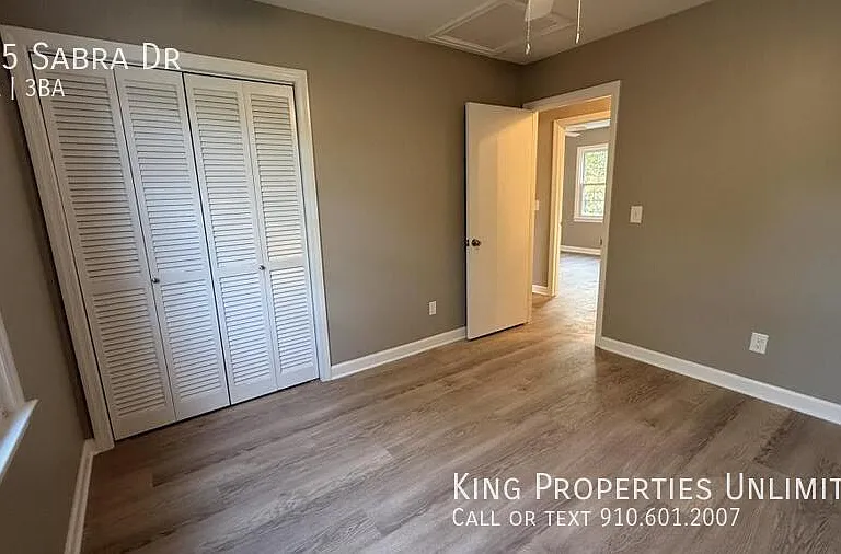 335 Sabra Dr — Photo 12
