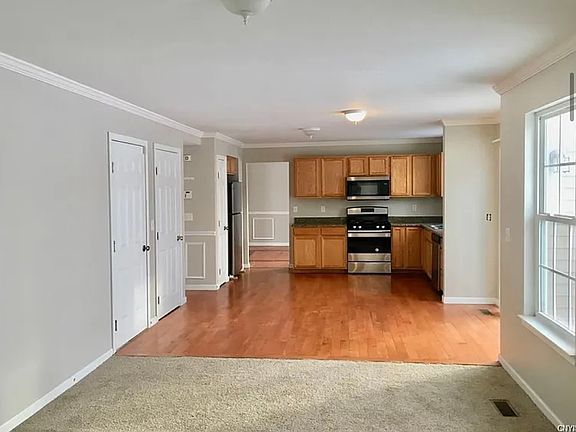 3rd image of 5579 Wyandra Dr