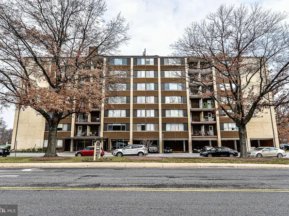 4401 Lee Hwy APT 49, Arlington, VA 22207