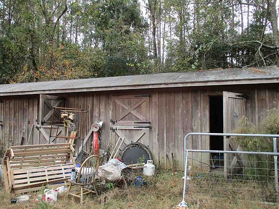 2nd image of 6811 NW 196th St