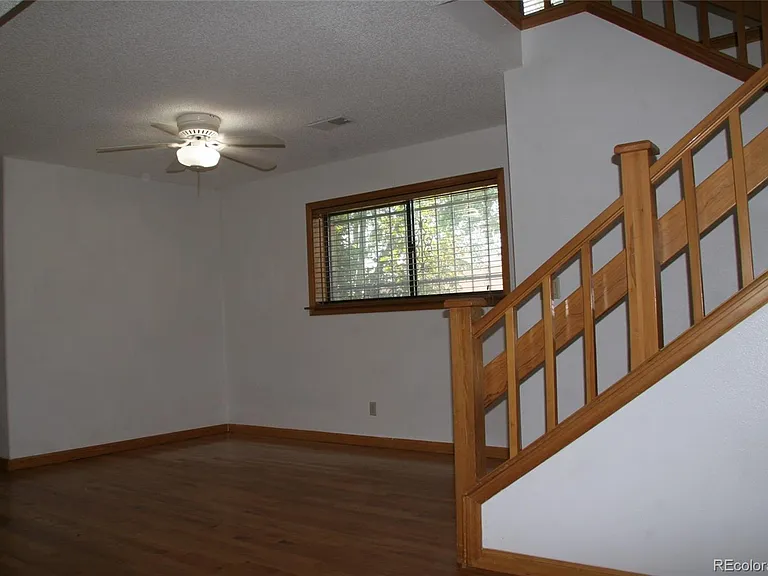 11095 E Kentucky Ave — Photo 17