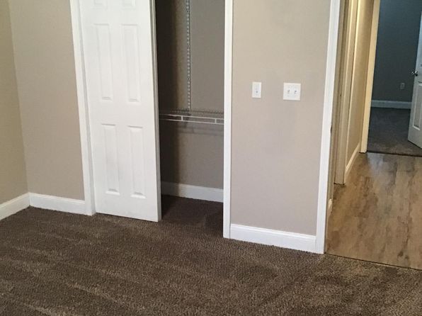 70 E 5th St #102, The Plains, OH 45780