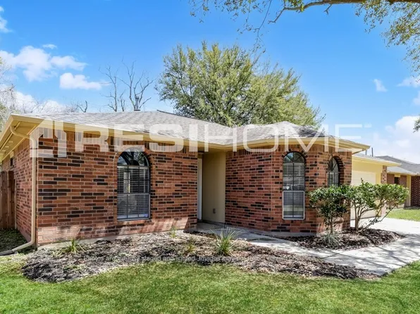 13710 Sableglen St, Houston, TX 77014