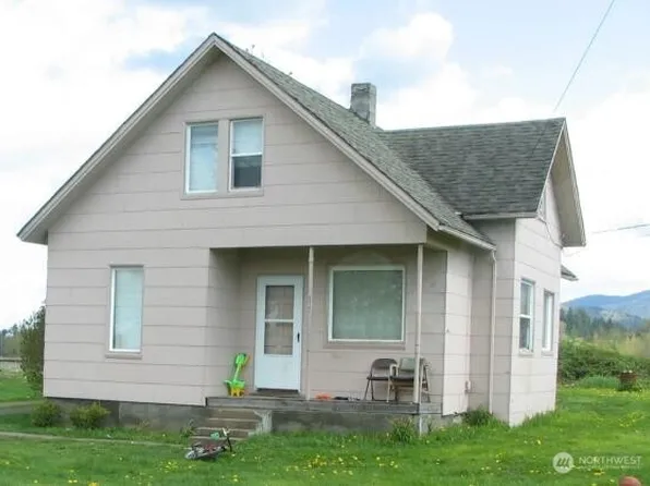812 Nooksack Ave, Nooksack, WA 98276