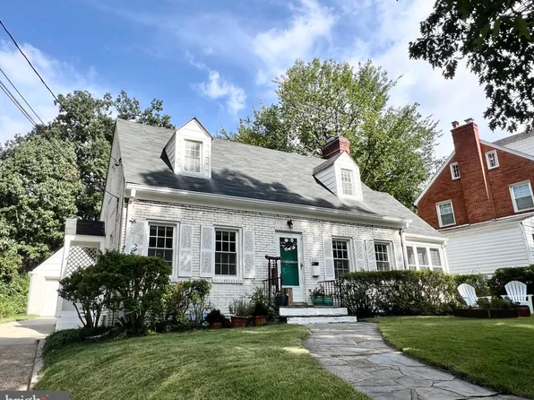 4326 Clagett Rd, Hyattsville, MD 20782
