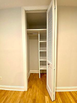 4th image of 509 E 78th St APT 6E