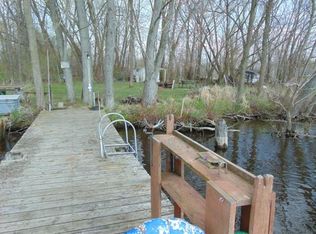 9137 Riverview Ln, Fremont, WI 54940