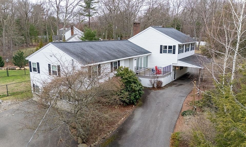 1st image of 18 Ramblewood Dr