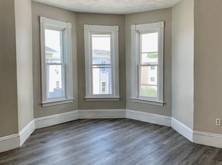 5 Shawmut St, Worcester, MA 01609