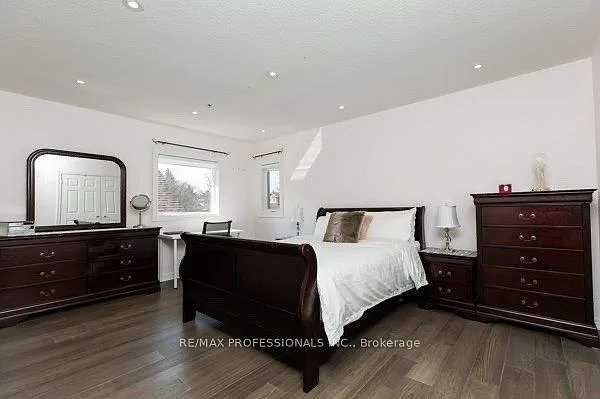 2078 Perran Dr — Photo 17