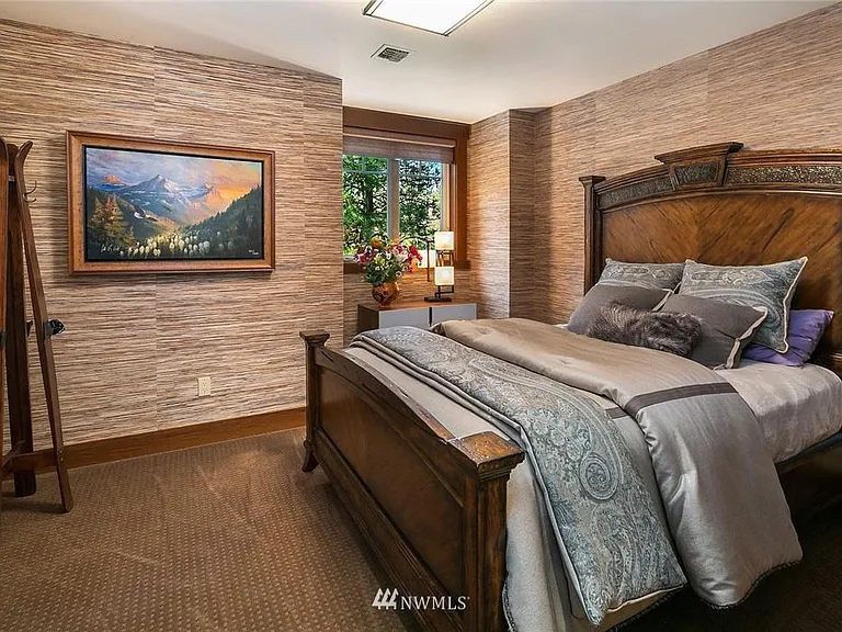 230 Equinox Dr — Photo 15