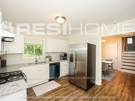 2nd image of 724 Dixon Rd
