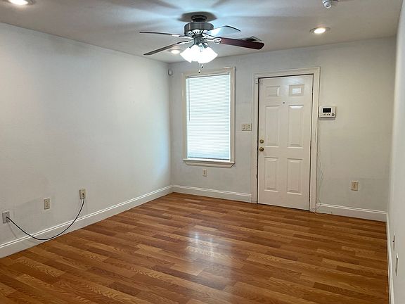 2nd image of 3110 1st Ave