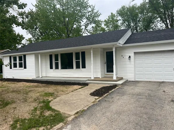 84 N Circle Dr, Wright City, MO 63390